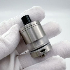 Kooroo Kalibr 23.30 Style 23mm RTA 4.5ml - Silver Kooroo Kalibr 23.30 Style 23mm RTA 4.5ml - Silver