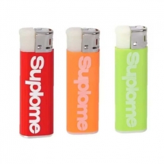 Creative Pranks Water Spraying Lighter Toy Safe Gadget for Fun Surprise Friends - Random Color Creative Pranks Water Spraying Lighter Toy Safe Gadget for Fun Surprise Friends - Random Color